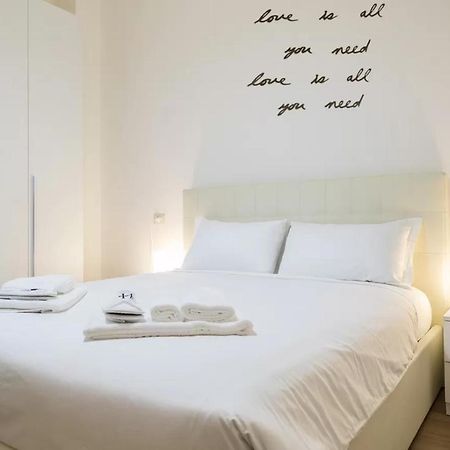 Porta Ticinese 24 Apartman Milánó Kültér fotó